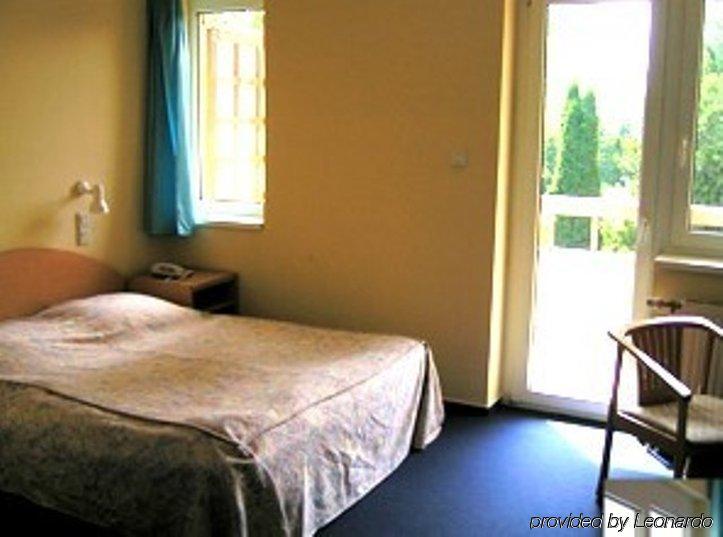 Romai Budapest Room photo